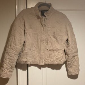 7 For All Mankind Light Tan Quilted Jacket with a zipper and snaps